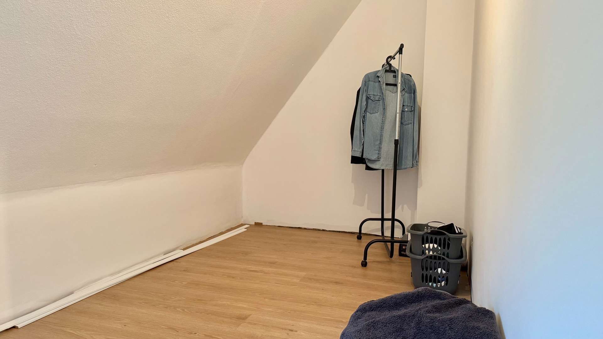 Ihr neues Zuhause im Herzen des Urlaubsortes Monreal &ndash; teilrenoviertes EFH mit viel Platz!
